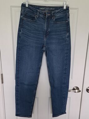 American Eagle Outfitters Women's Mom Jeans